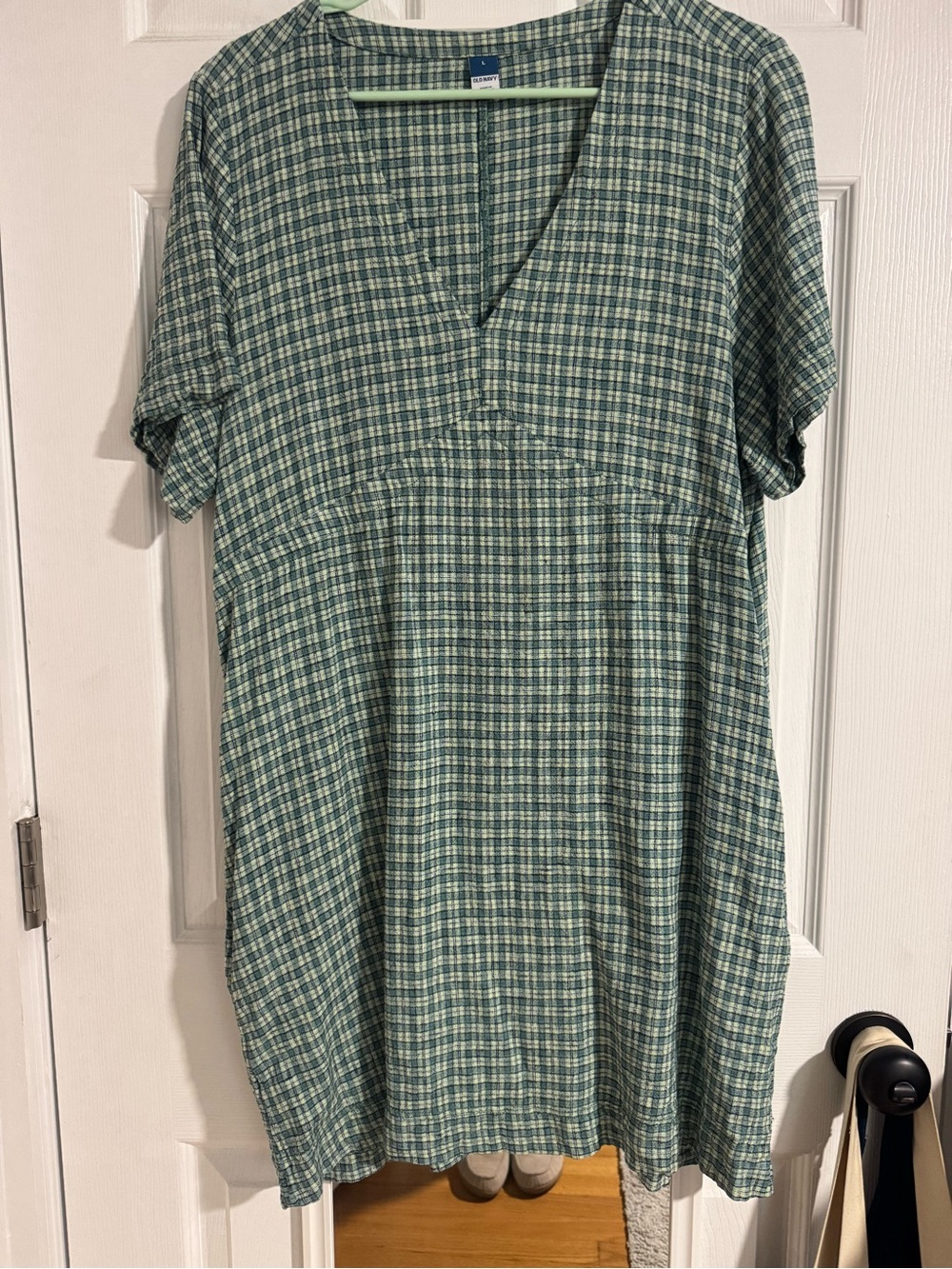 Old Navy Green Plaid V-Neck Mini Dress